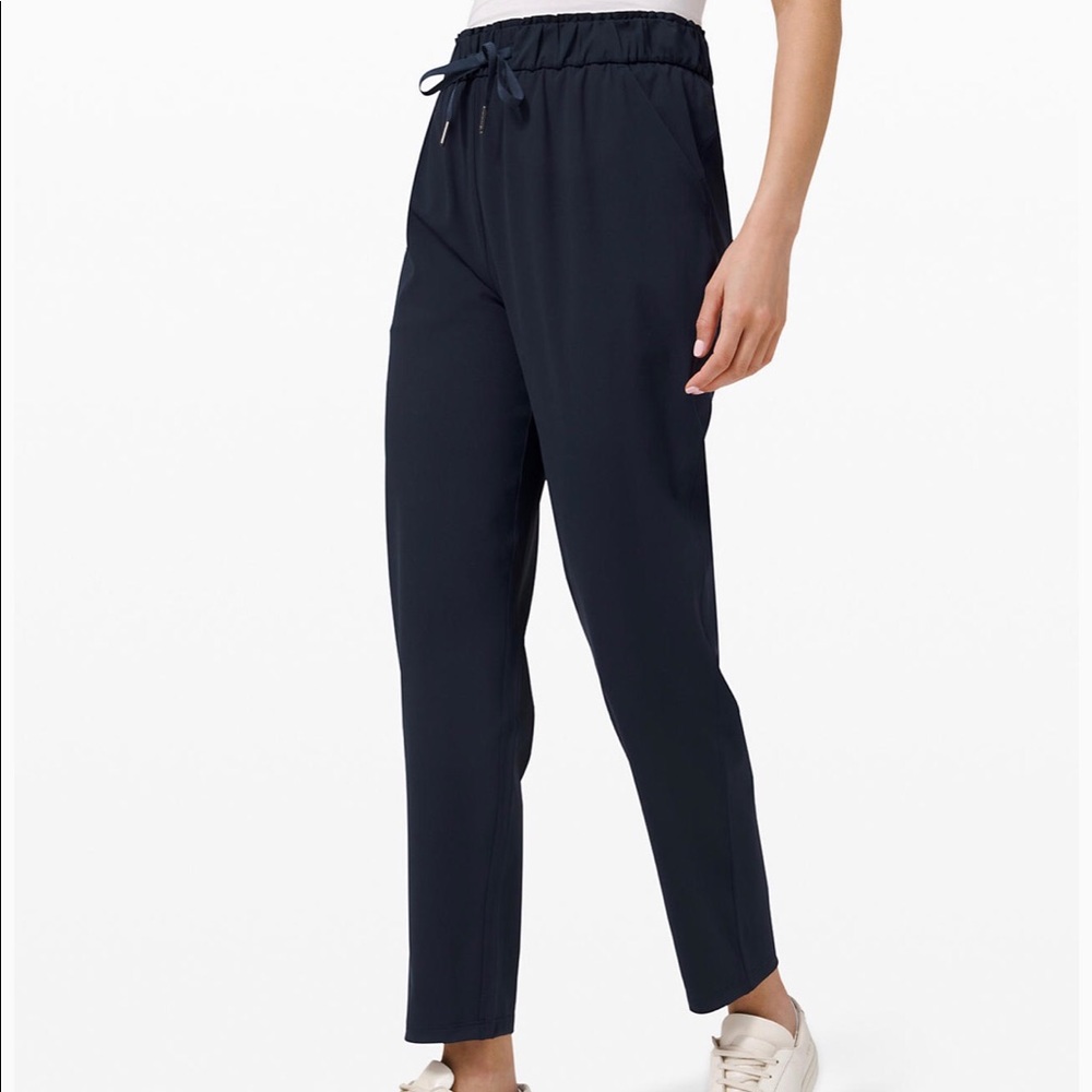 Lululemon Keep Moving Pants Hi-rise size 6